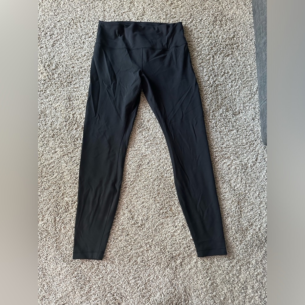 Lululemon Wunder Train High Rise Tight 28” - size 12 - barely worn